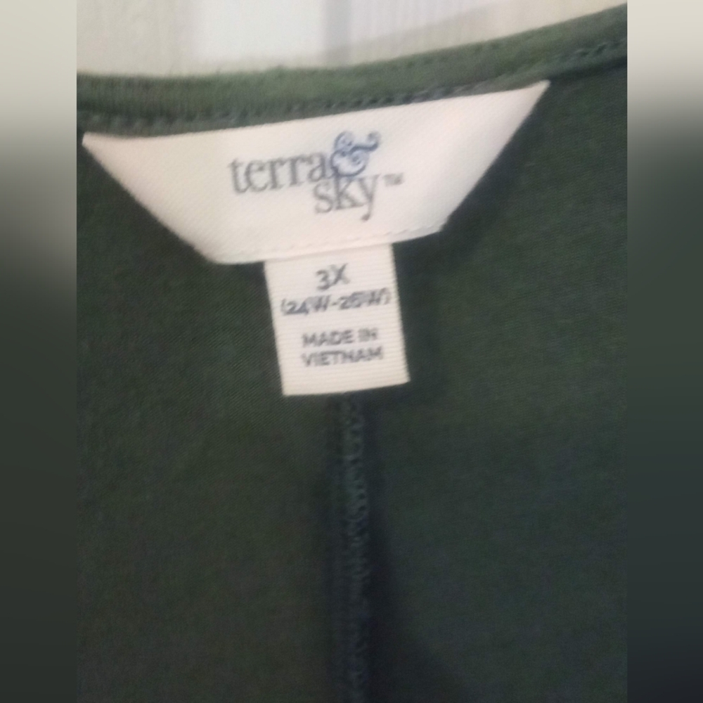 Green, Terra & Sky dress, size 3X 24W-26W - Picture 5 of 6